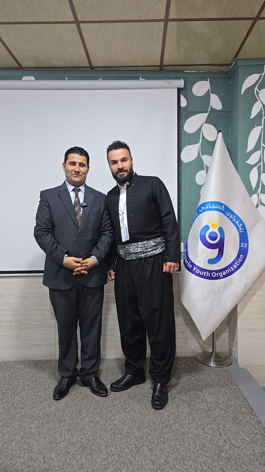 Host several prominent personalities – photo 1
